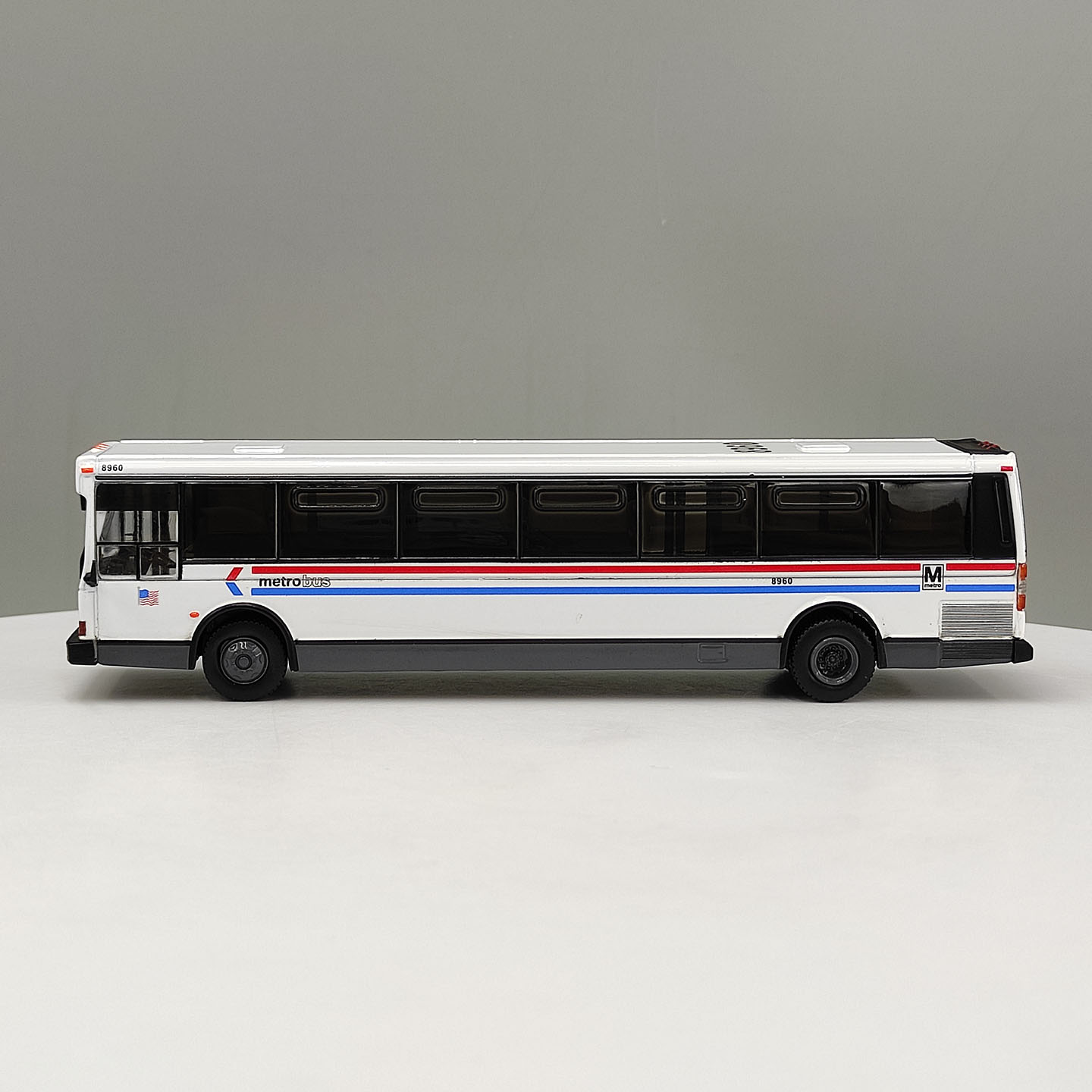 Diecast IR 1:87 Scale Vintage  - Vintage Collectible Cars 评论和价格