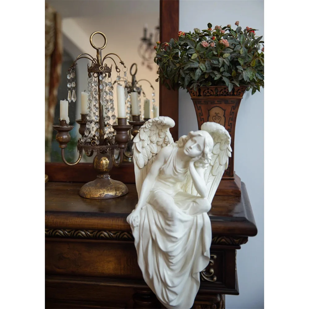 Retro European Angel Resin Sta - Vintage Collectible Pottery 评论和价格