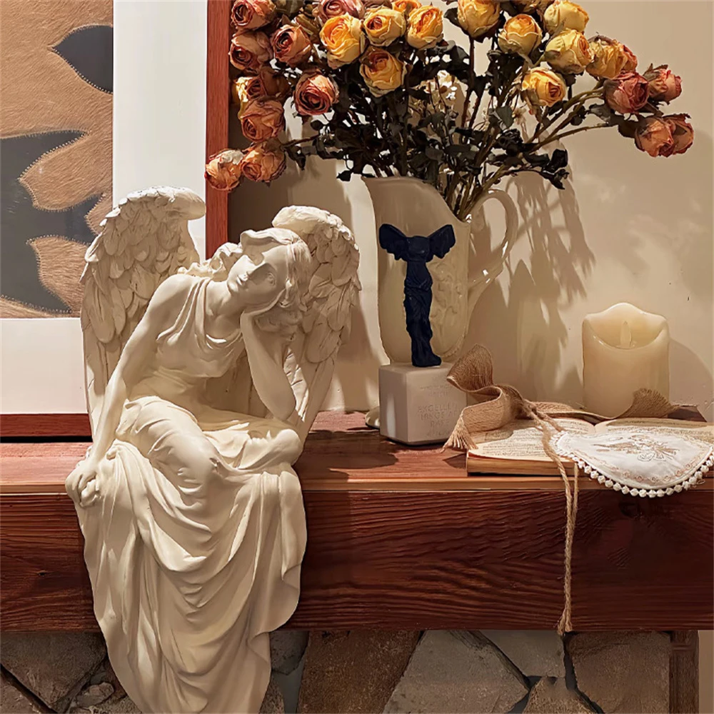 Retro European Angel Resin Sta - Vintage Collectible Pottery 评论和价格